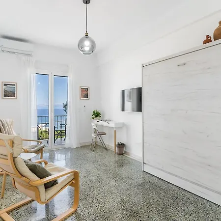 Apartment On The Port *
